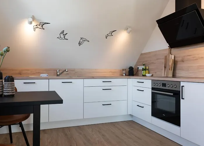 Apartman Kuestenbutze - Modernes Fuer 2 Mit Vollausgestatteter Kueche- Balkon- Ne By Interhome *