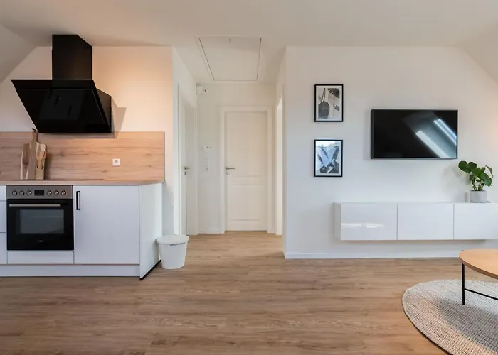 Kuestenbutze - Modernes Fuer 2 Mit Vollausgestatteter Kueche- Balkon- Ne By Interhome *